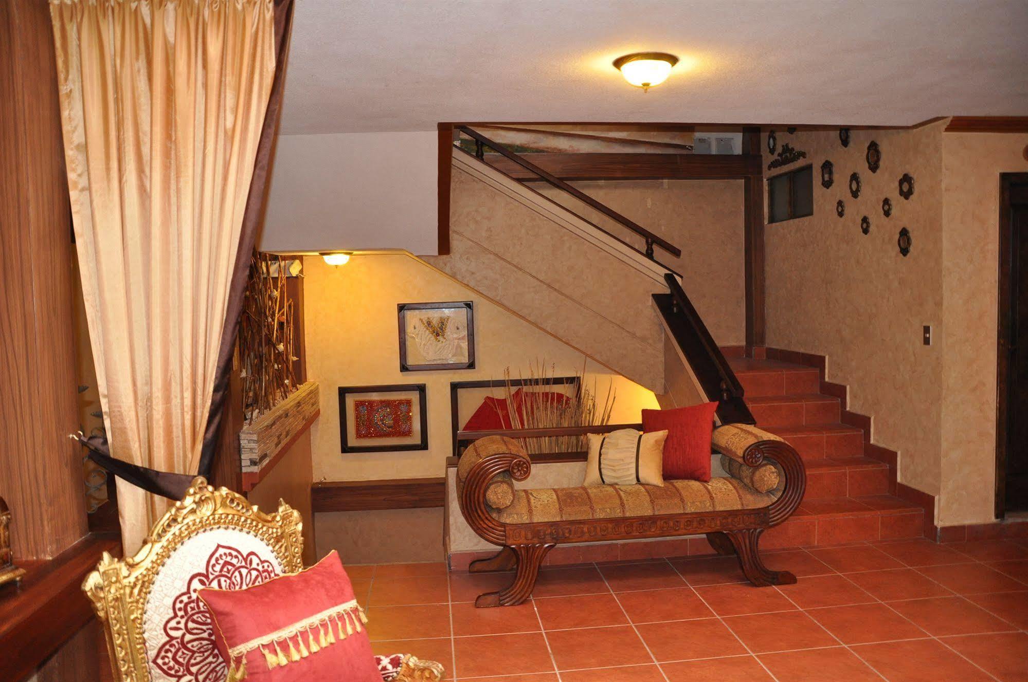 Morenica Del Rosario 4* Cuenca